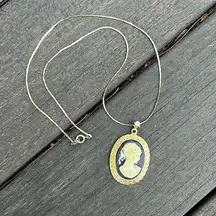 Vintage Gold/Black Cameo Pendant Necklace w/ Serpentine Chain Necklace