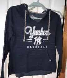 Majestic Yankees Sweatshirt