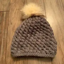 American Eagle Beanie Winter Hat Knit Gray with Pom Pom