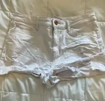 white distressed jean shorts 