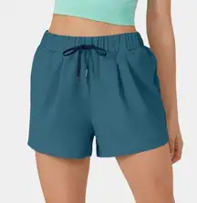 NWT Halara High Waisted Pleated Side Pocket Casual Shorts 3" Small in Blue