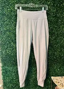 Lululemon Silver Lilac 28”  Align Joggers Size 6