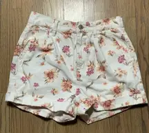 American Eagle floral mom shorts size 2