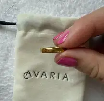 Avaria Gold ring
