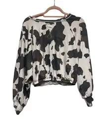 Altar'd State 227  Cow Print Sweatshirt Crewneck​