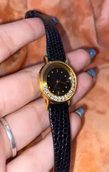 Genuine Vintage Avon Black & Gold Tone Rhinestoned Bezel Women's Wrist