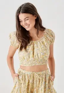 AMERICAN EAGLE Ditsy Floral Puff Sleeve Crop Top Milkmaid Cottagecore Size M