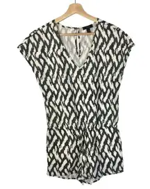 J.Crew  Gray & White Ikat Tie Waist Short Sleeve Romper XXS