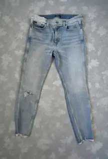 POLO Ralph Lauren Tompkins Mid Rise Distressed Skinny Jeans Size 30