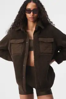 Alo yoga sherpa edge shacket size medium 