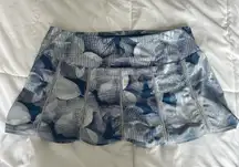 TAIL Womens Large L Golf Skort Blue Floral Tennis Pickleball Outdoor Workout