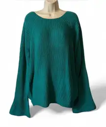 Open Back  Sweater‎