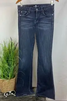 A Pocket Flair hem Low Rise Blue Jeans By 7 For All Mankind 28