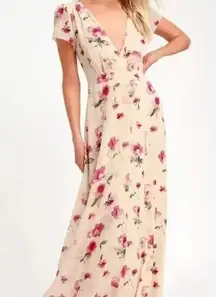 Lulus  Cream Floral Flutter Sleeve Maxi Dress Size XS EUC