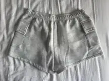 Edikted Shorts Grey