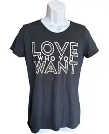 Brand New Fruit of the Loom Love Who You Want Pride Month Graphic Tee Shirt - M
