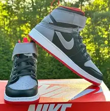 Nike NEW  Air Jordan 1 High Flyease GS Casual Sneakers -Size 6Y | fits Womens 7.5