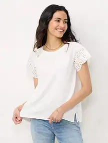 LC Lauren Conrad Eyelet Flutter Sleeve Top White Short Sleeve Size Medium