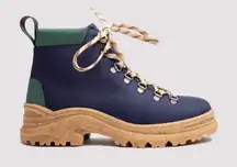 Thesus Alice + Whittles Weekend Boots Womens 5.5 Navy Waterproof EUC