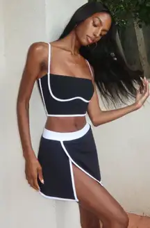 Alo Airbrush Streamlined Skirt Black White Slit Sports Tennis Athletic Skort L