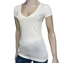 Three Dots  Women’s Size S White Cotton Short Sleeve V-Neck T-Shirt