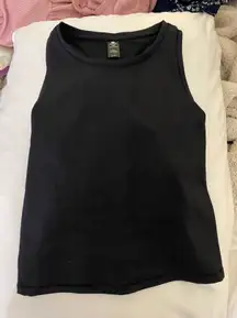 Black workout top