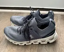 On Cloud Running Shoes Women’s navy blue