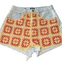 Wild Fable Denim Jean Shorts Crocheted Granny Square Design Womens 8 Button Fly