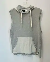 BDG  Cutoff Hoodie Sweatshirt Top small Gray Pocket Drop Armhole Distressed‎