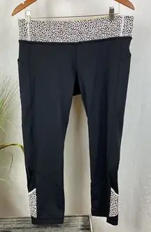 Lululemon Black Animal Print Mid Rise Capri Legging Pants 12