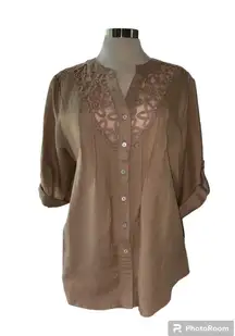 Appraisal blouse button down 3/4” sleeves w/button to roll up sheer at top Sz XL