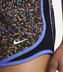 Nike  DRI-FIT TEMPO ICON CLASH RUNNING SHORTS Women's Lavender/Gold/Black