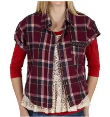 Womens Gimmicks by BKE Buckle Sequin Embellished Split Back Short Sleeve Top - L