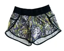 LULULEMON ATHLETICA TRACKER SHORT FLORAL SIZE 6