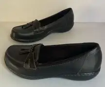 Clarks Collection Black Leather Loafers Women’s 8.5 Ultra Comfort Tassel