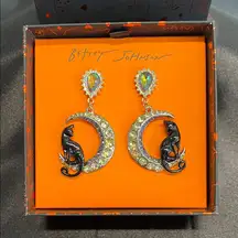 Betsey Johnson | Cat Crescent Earrings