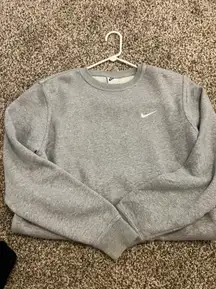 Nike crewneck