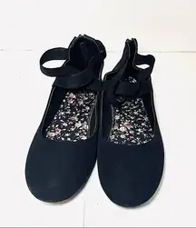 Black Ballet Flats NWOT New