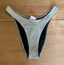 NWT Forever‎ 21 Ribbed Bikini Bottom Size Large