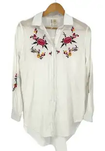 Forgotten Grace Women's Embroidered Floral Button-Up Tunic Shirt White Small‎