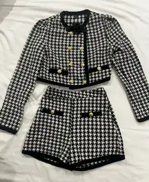 Black and White Houndstooth Set with Gold Buttons