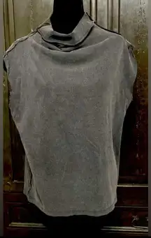 Boho Charcoal Sleeveless mock turtleneck Top - Size Large with bag
