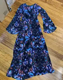 Express Black Blue Floral Long Bell Sleeve Maxi Dress Women Size 6 Evening Party