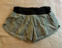 Vuori Shorts