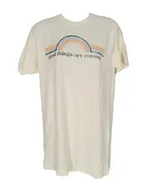 tultex cream good things are coming rainbow graphic logo tee

size medium