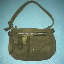 Unbranded army green canvas messenger purse adjustable strap cute details
