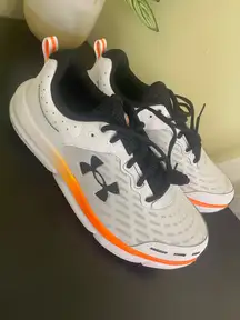 Under Armour Men's Size 11 Charged Assert 10 Running Shoe  New ( No Box)