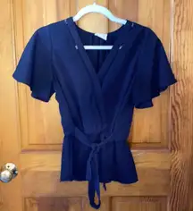 EUC Sienna Sky Navy Wrap Top, Size Small