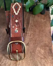 Vintage Tooled Leather Belt Southwestern Aztec Tribal‎ Boho Women's Accessory