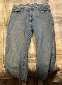 Universal Thread Jeans